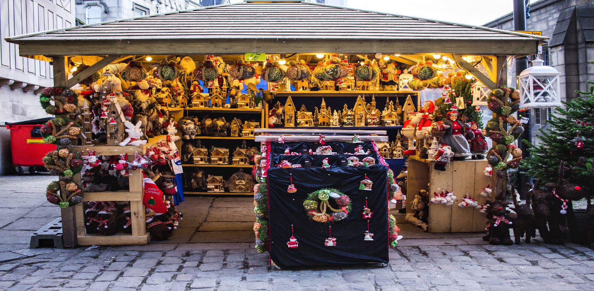 4* Luxury Stratford Upon Avon & Birmingham Christmas Markets 